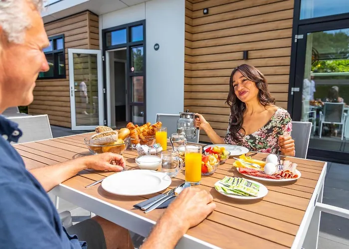 ホリデーパーク Europarcs Noordwijkse Duinen 3*